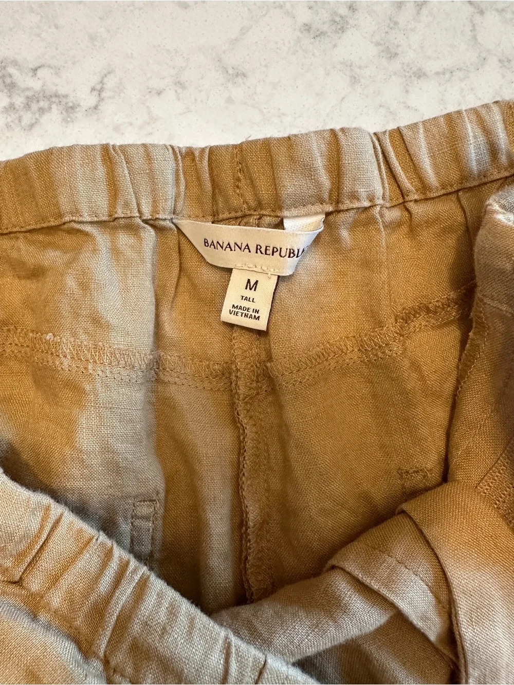 Banana Republic The Studio Wide Leg Drawstring Pant in Linen - Faded Khaki